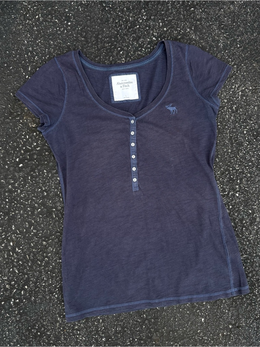 Y2K Abercrombie Fitch Womens Navy Blue Henley Baby Doll T Shirt Moose Logo L USA